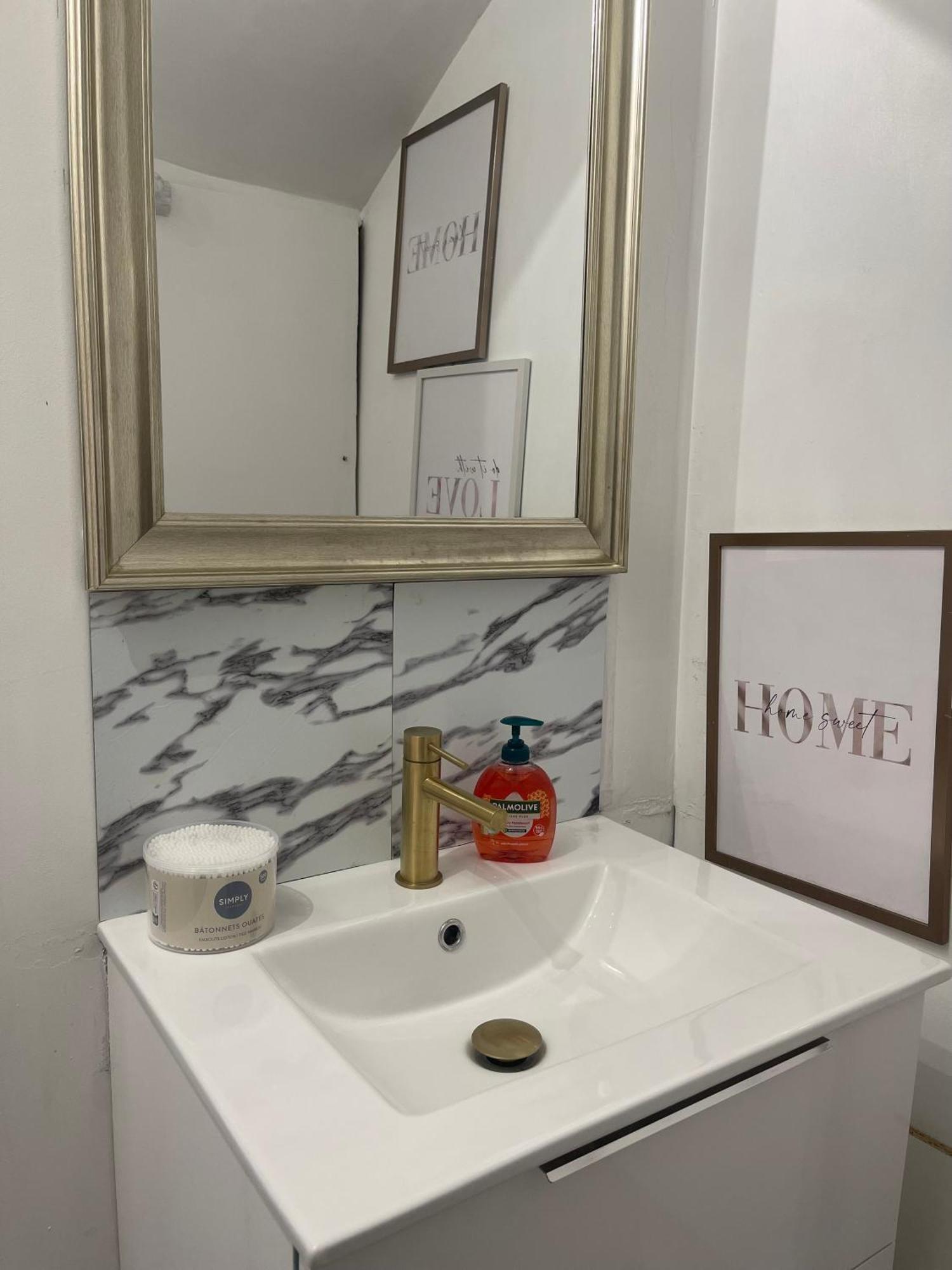 Hyper Centre 2 Personnes 1 Piece Apartment *